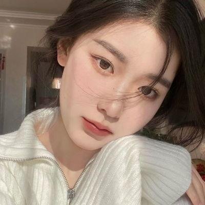 5个吓鬼的少年